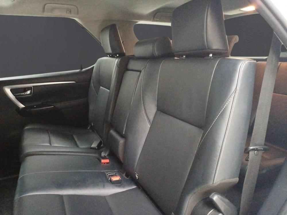 Toyota Fortuner 2.4 Gd-6 4X4 6At