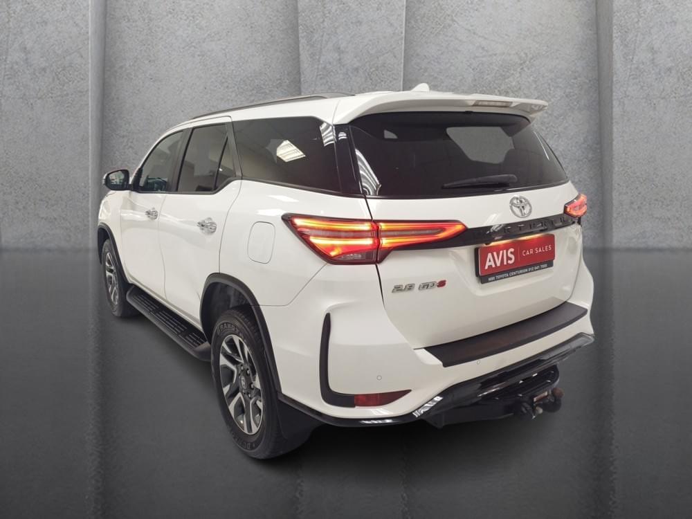 Toyota Fortuner 2.8 Gd-6 Rb At