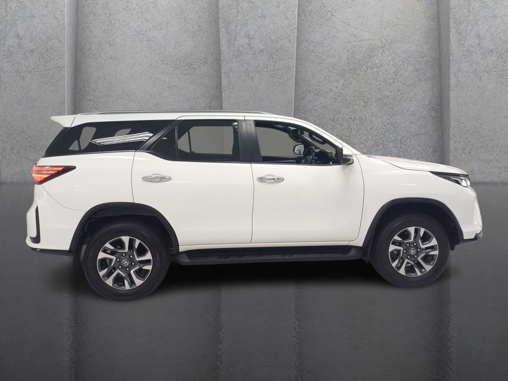 Toyota Fortuner 2.8 Gd-6 Rb At