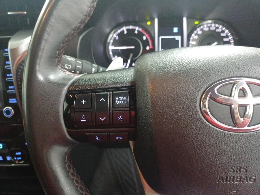 Toyota Fortuner 2.8 Gd-6 Rb At