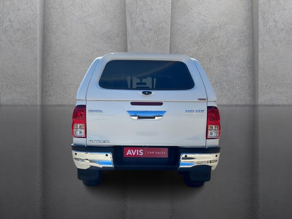 Toyota Hilux 2.4 Gd-6 Rb Raider D Cab 6At