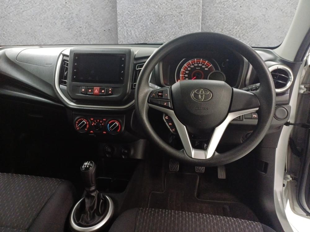 Toyota Vitz 1.0 Xr