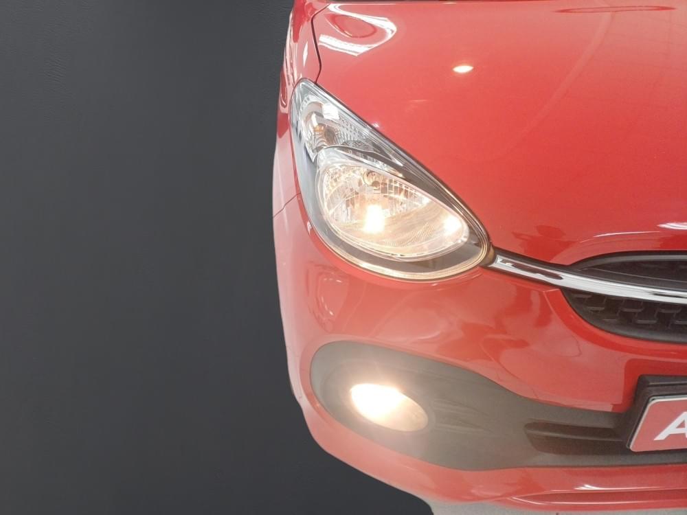 Toyota Vitz 1.0 Xr