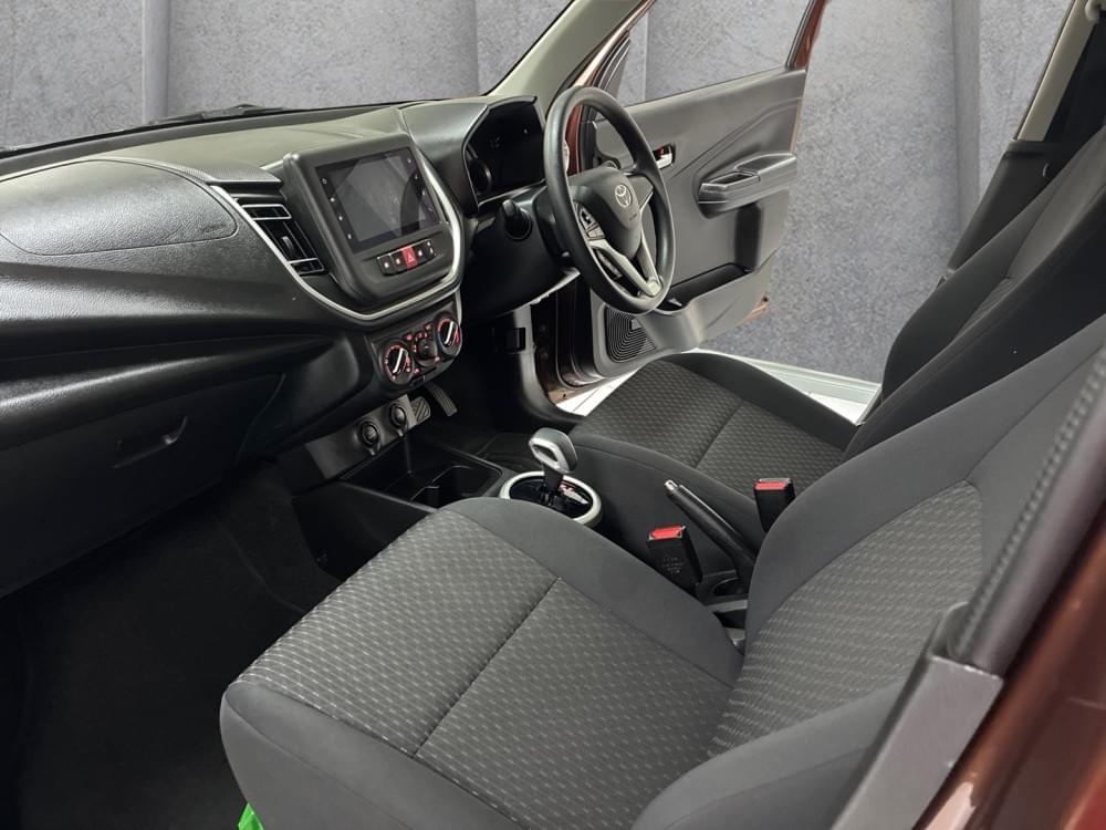 Toyota Vitz 1.0 Xr