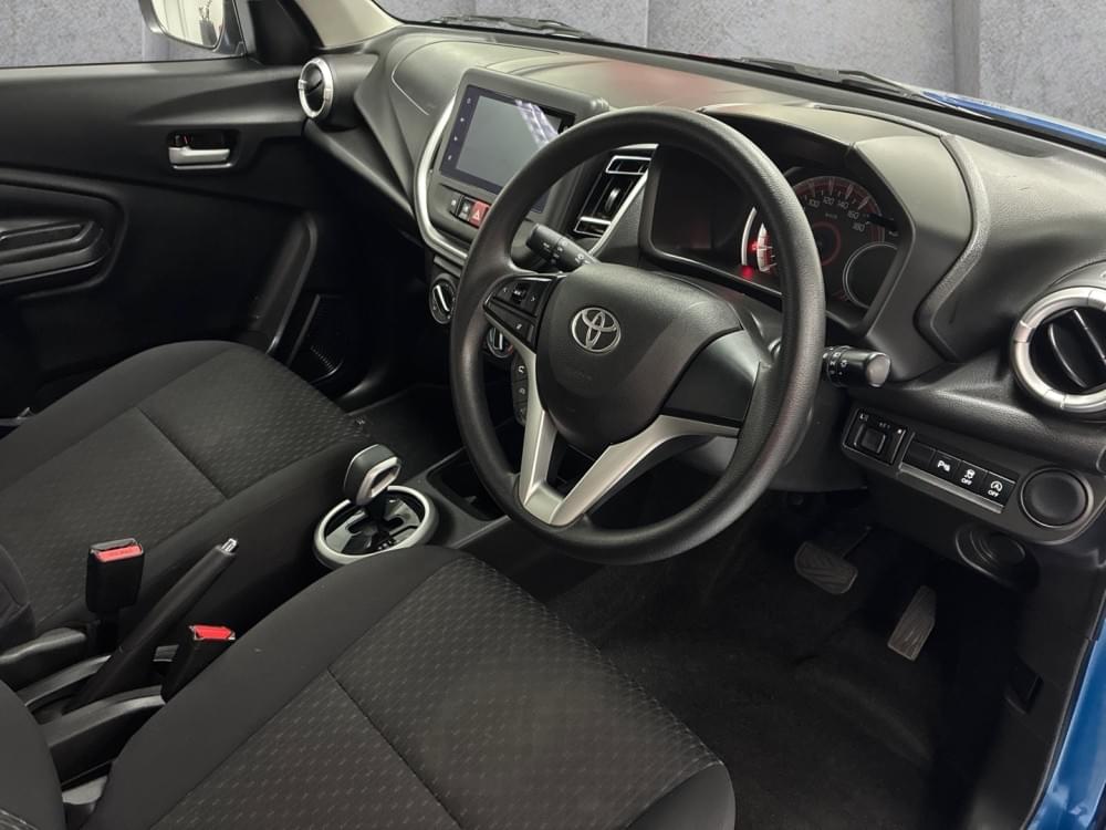 Toyota Vitz 1.0 Xr Amt