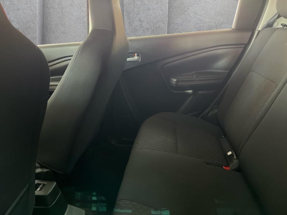 Toyota Vitz 1.0 Xr Amt