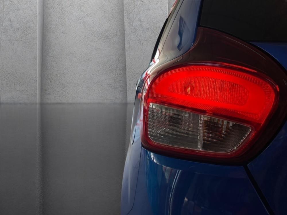 Toyota Vitz 1.0 Xr Amt