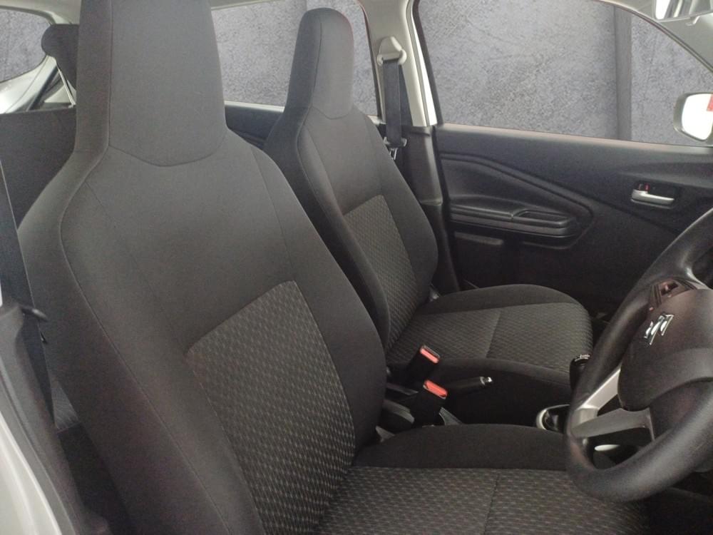 Toyota Vitz 1.0 Xr