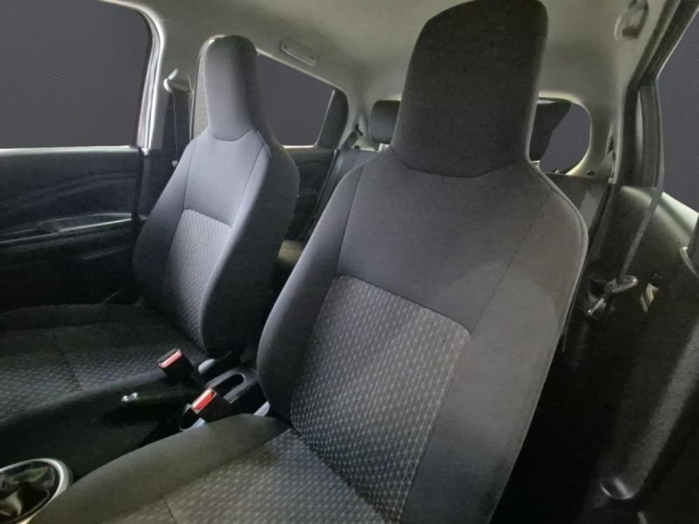 Toyota Vitz 1.0 Xr