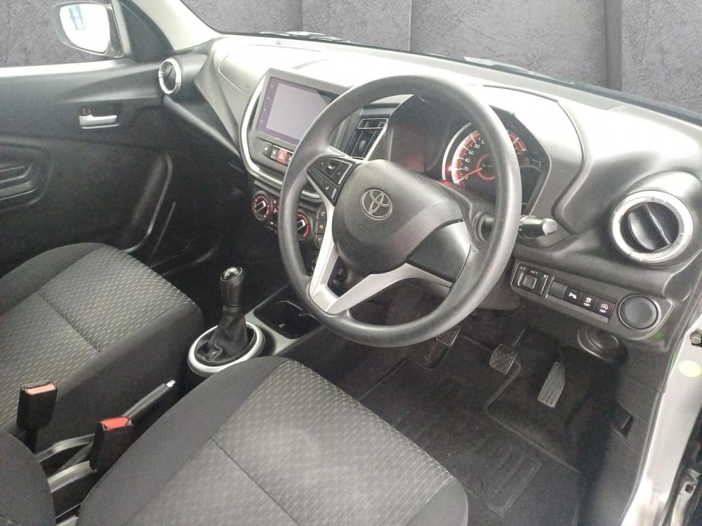 Toyota Vitz 1.0 Xr