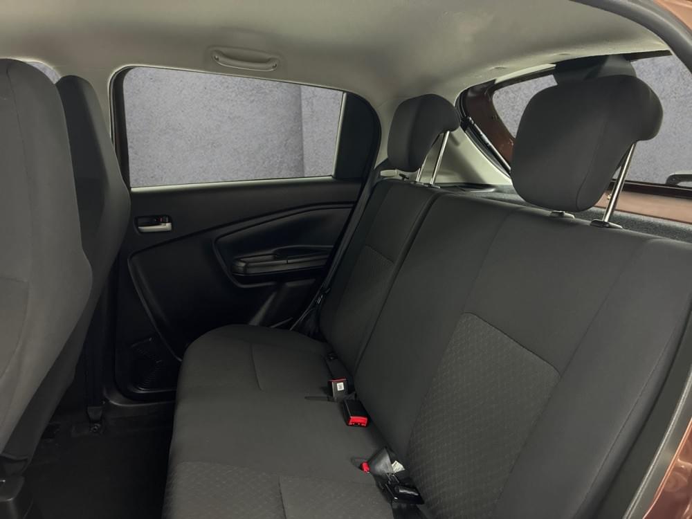 Toyota Vitz 1.0 Xr Amt