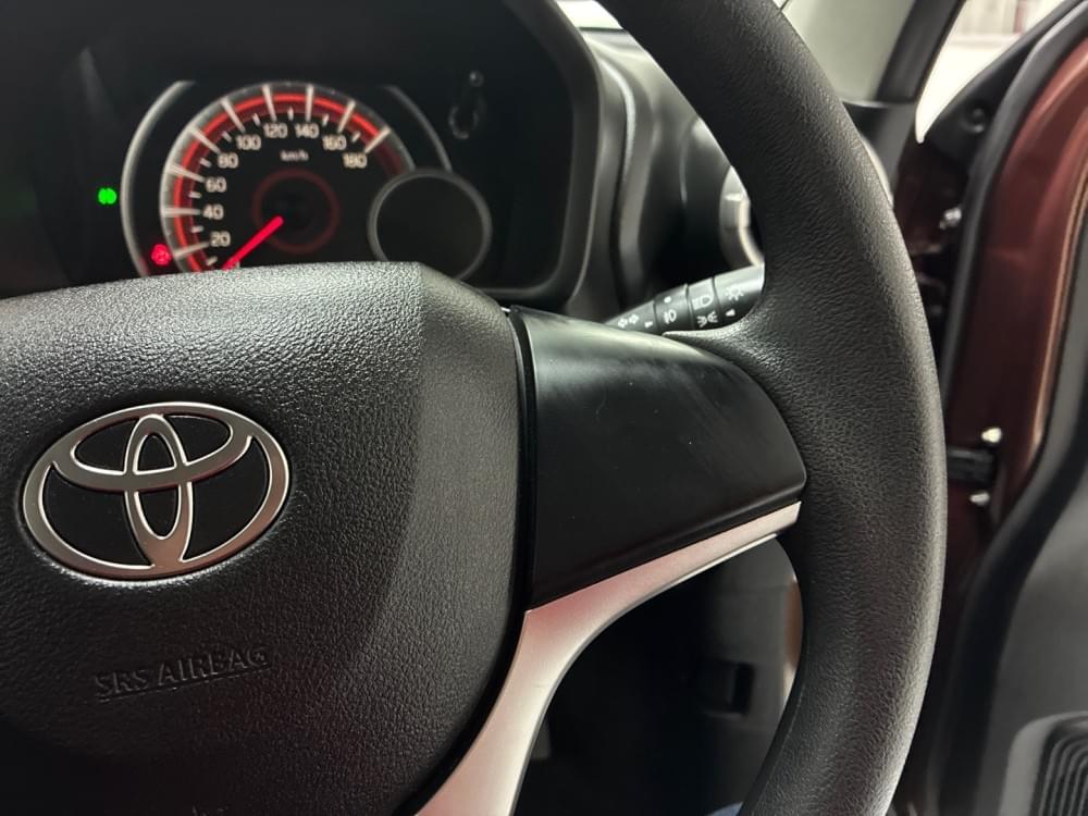 Toyota Vitz 1.0 Xr Amt