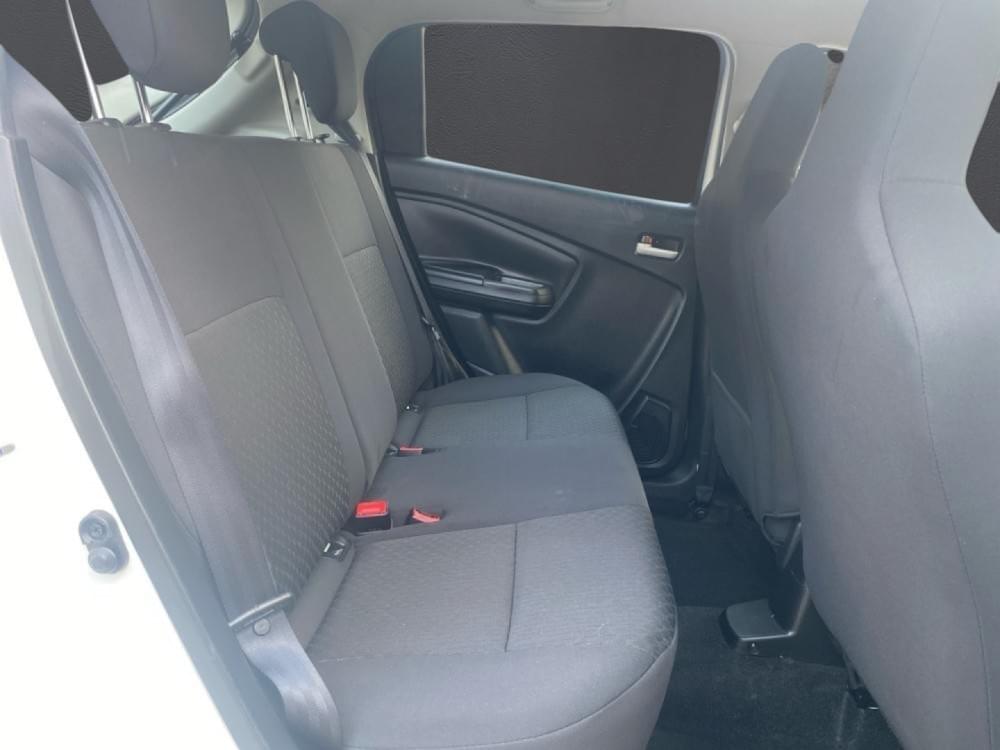Toyota Vitz 1.0 Xr Amt