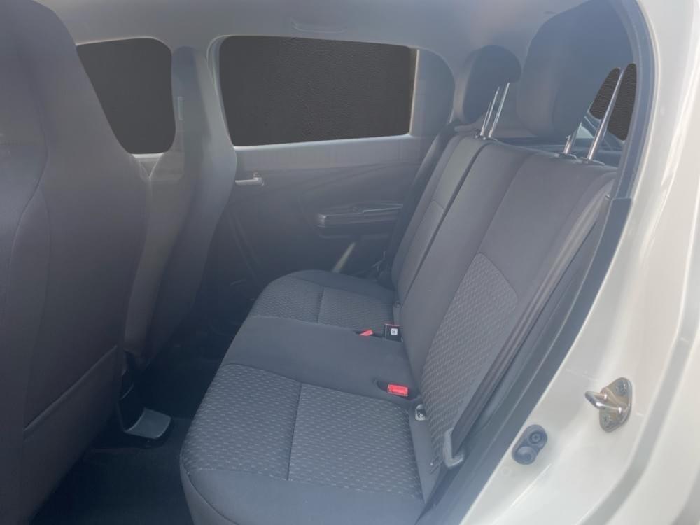 Toyota Vitz 1.0 Xr Amt