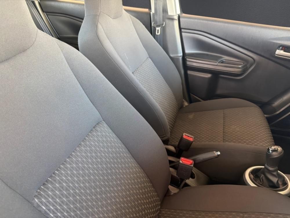 Toyota Vitz 1.0 Xr