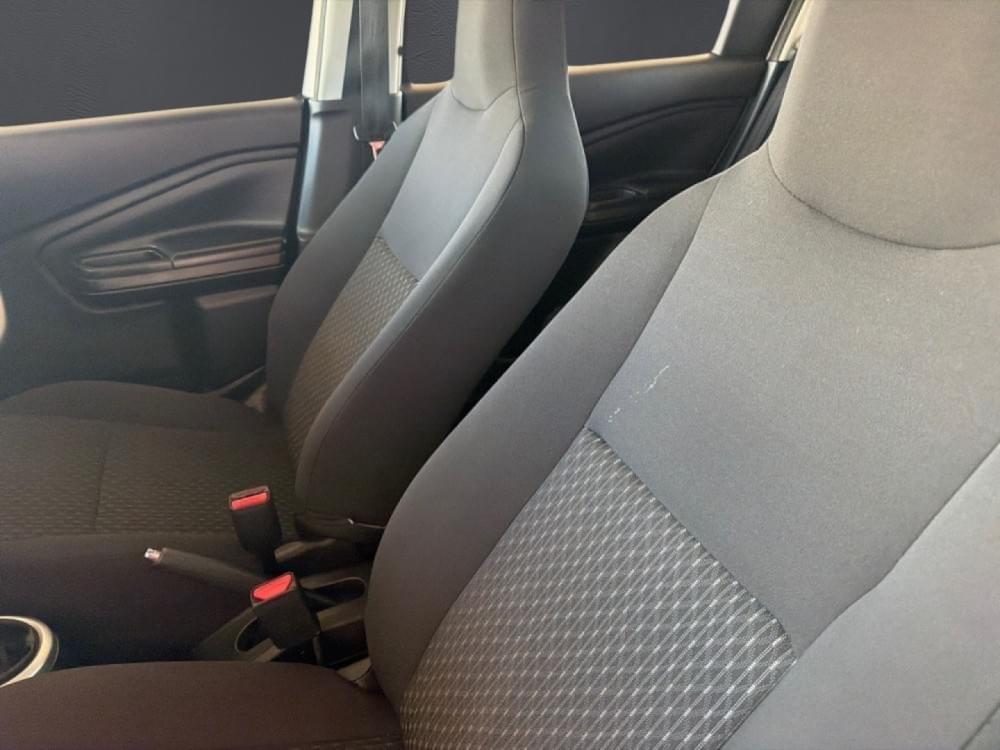 Toyota Vitz 1.0 Xr