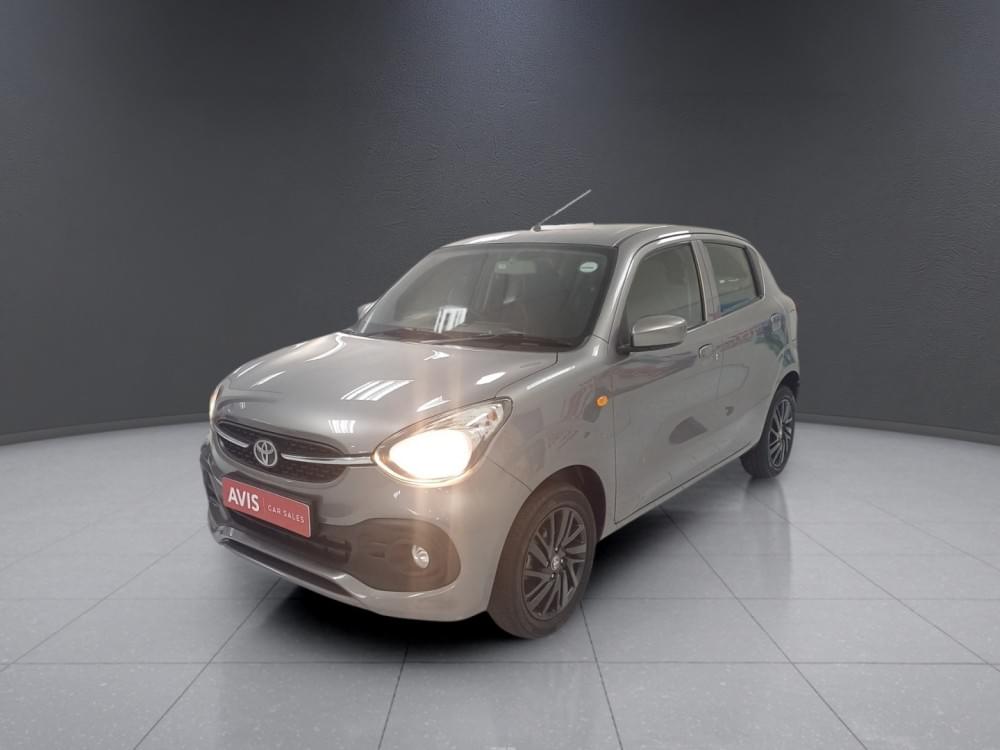 Toyota Vitz 1.0 Xr Mt