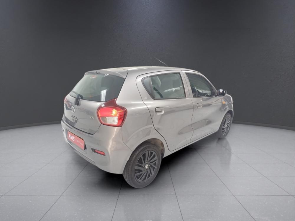 Toyota Vitz 1.0 Xr Mt