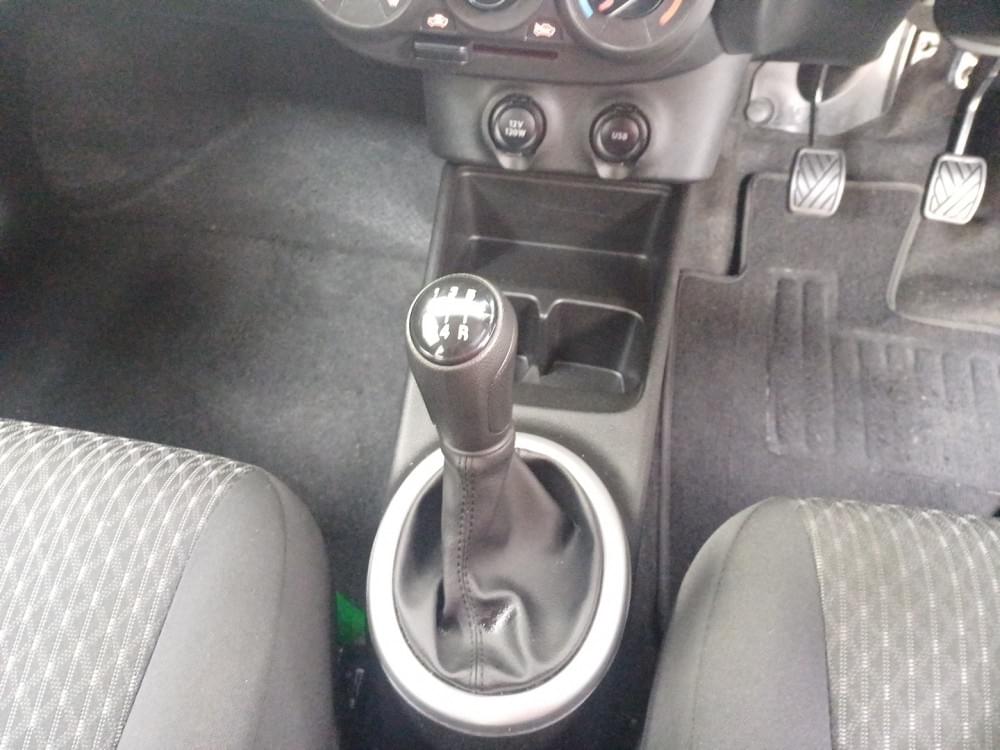 Toyota Vitz 1.0 Xr Mt
