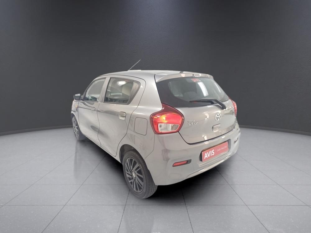 Toyota Vitz 1.0 Xr