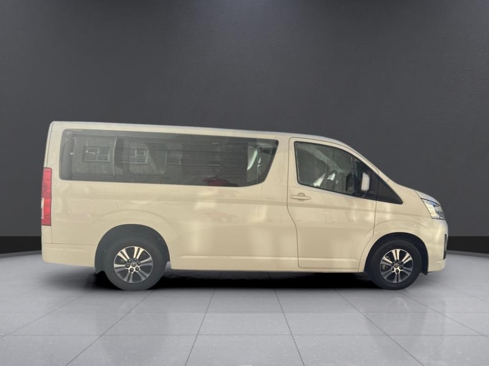 Toyota Quantum 2.8 Gl 11-Seater Lwb