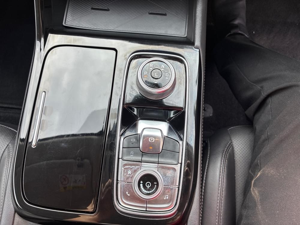 Ford N/A 1.8 Ecoboost Trend 7At