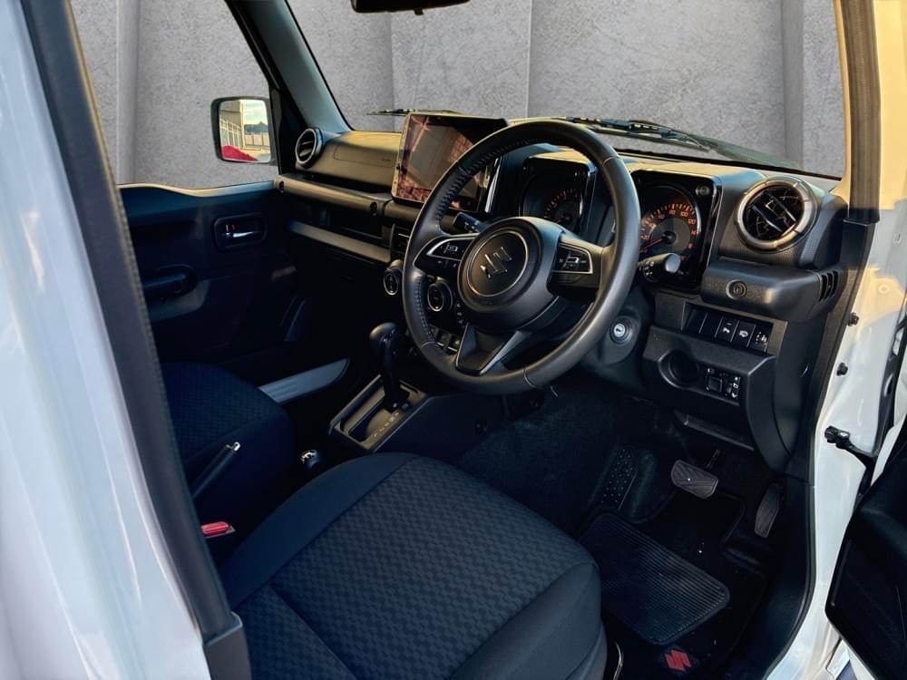 Suzuki Jimny 1.5 Glx At