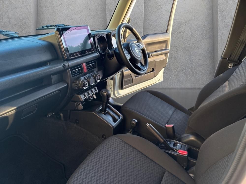 Suzuki Jimny 1.5 Glx At