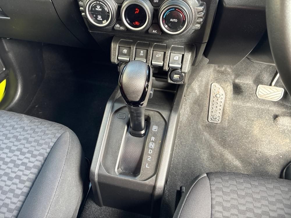 Suzuki Jimny 1.5 Glx At