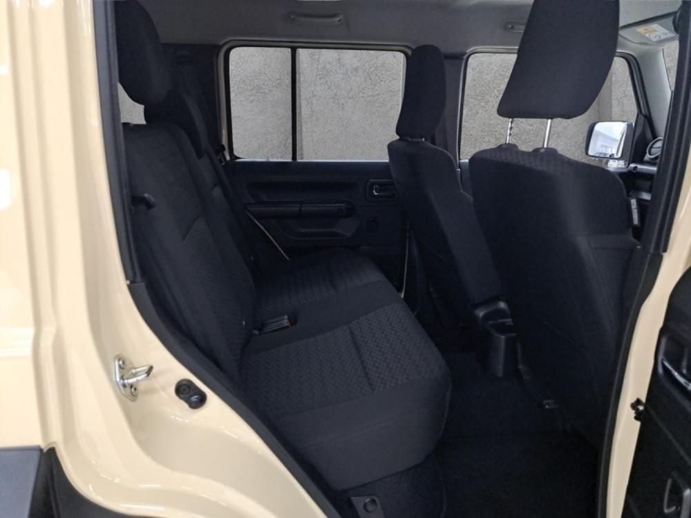 Suzuki Jimny 1.5 Glx At