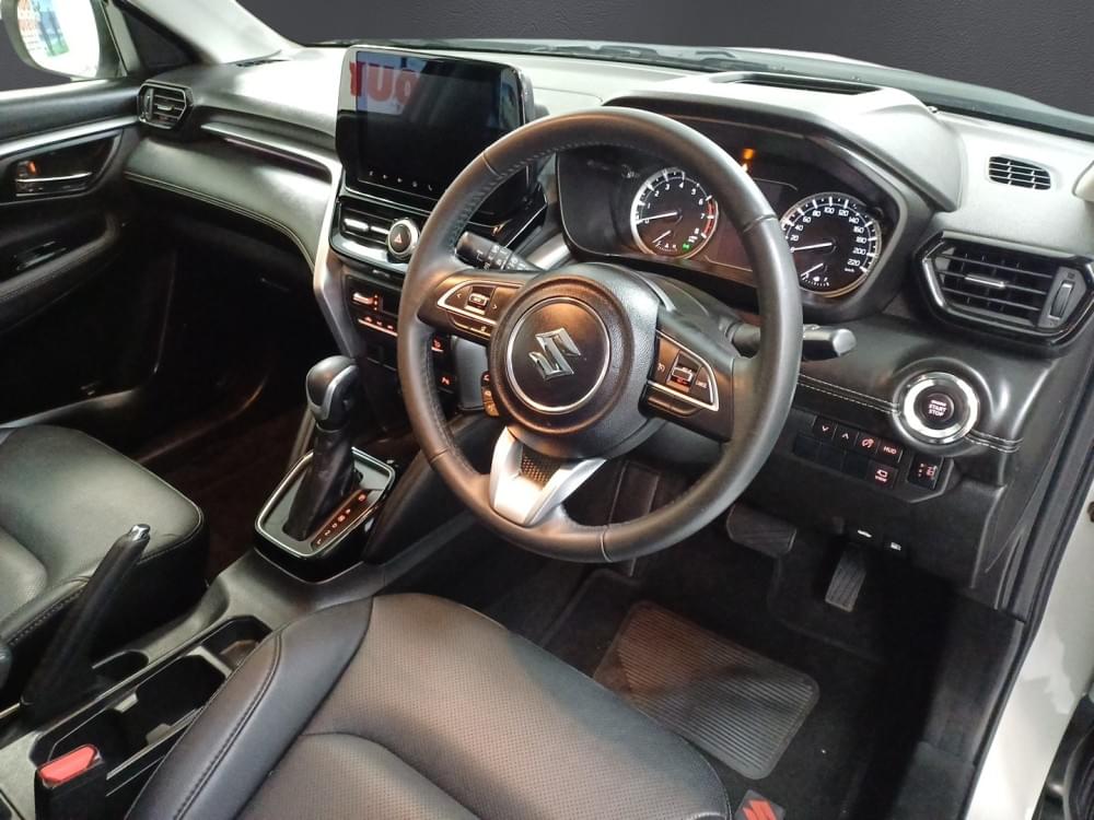 Suzuki N/A 1.5 Glx At