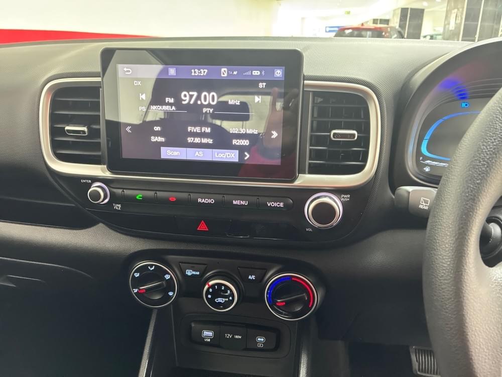 Hyundai Venue 1.0 Motion Dct