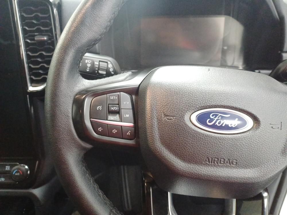 Ford Everest 2.0 Xlt Bit 4X4 At