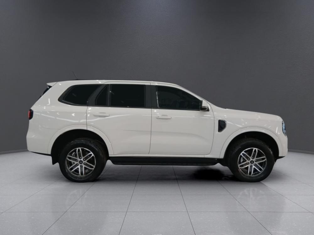 Ford Everest 2.0 Xlt 4X2 At
