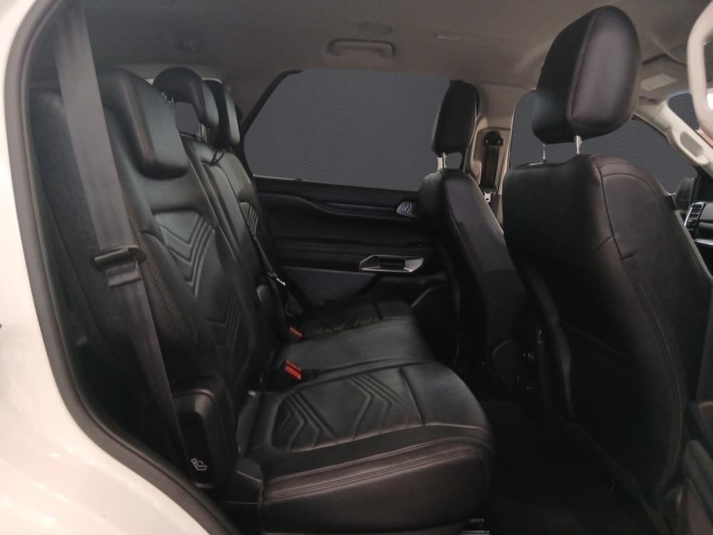 Ford Everest 2.0 Xlt 4X2 At