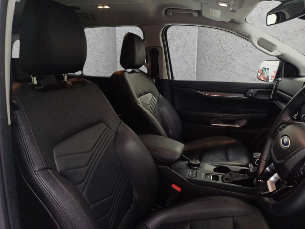 Ford Everest 2.0 Xlt 4X4 At