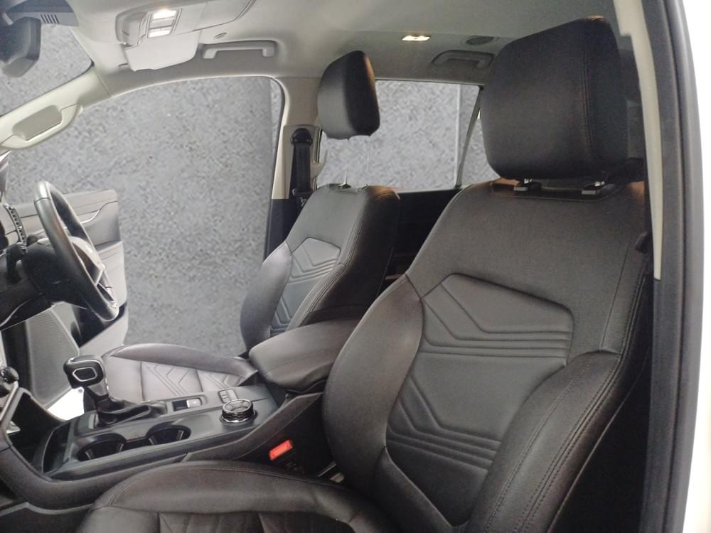 Ford Everest 2.0 Xlt 4X4 At