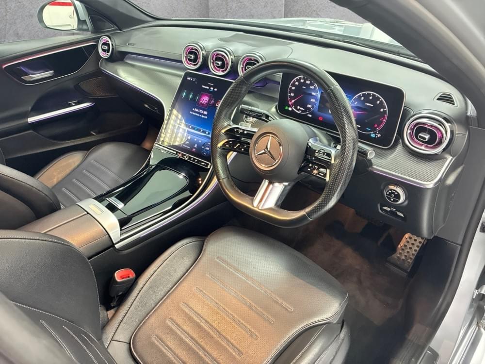 Mercedes Benz C-Class Sedan 200
