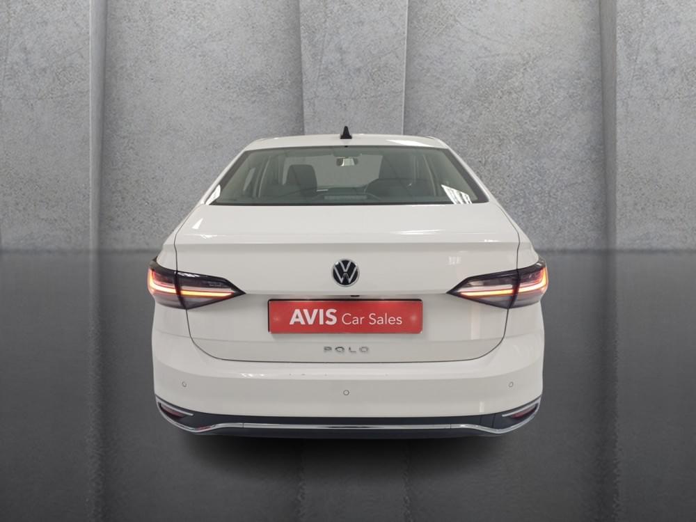 Volkswagen Polo Sedan 1.6 Life Tiptronic