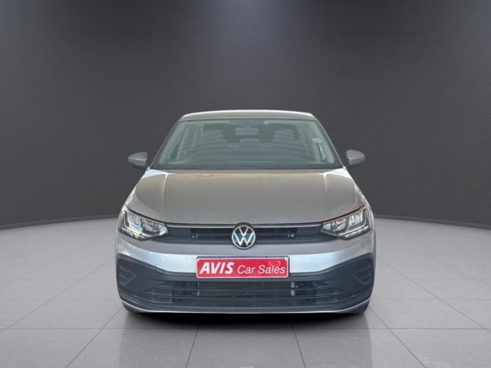 Volkswagen Polo Sedan 1.6 Base