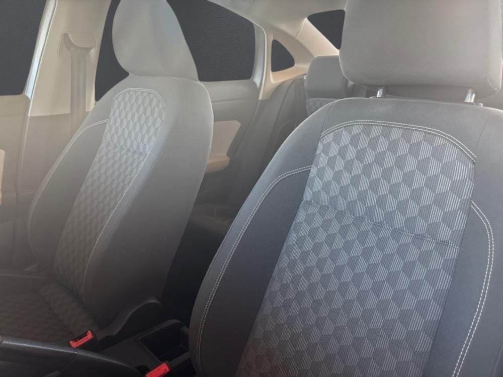 Volkswagen Polo Sedan 1.6 Base