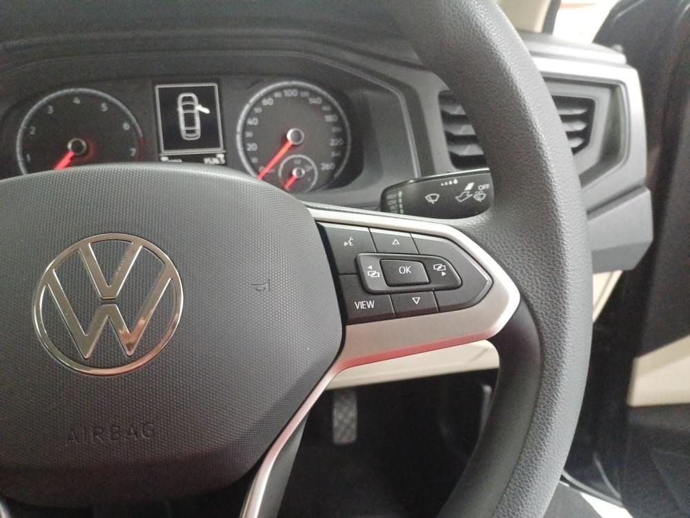 Volkswagen Polo Sedan 1.6 Tiptronic