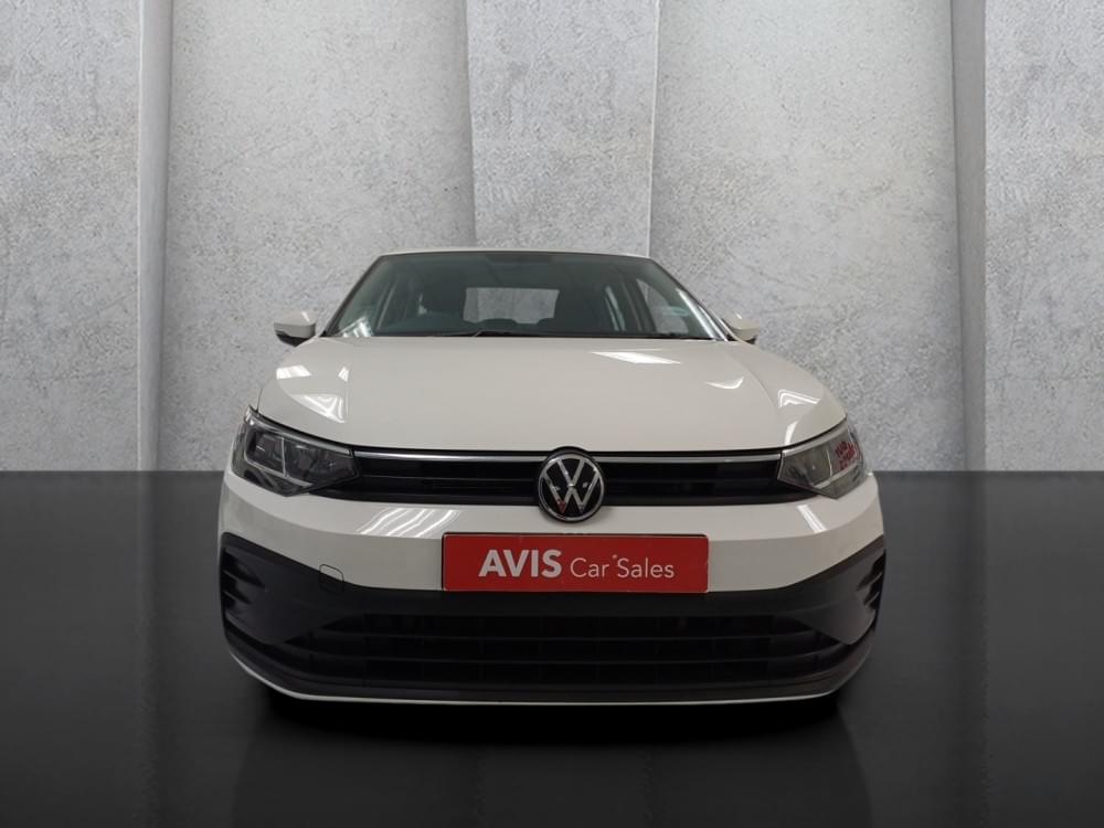 Volkswagen Polo Sedan 1.6 Base