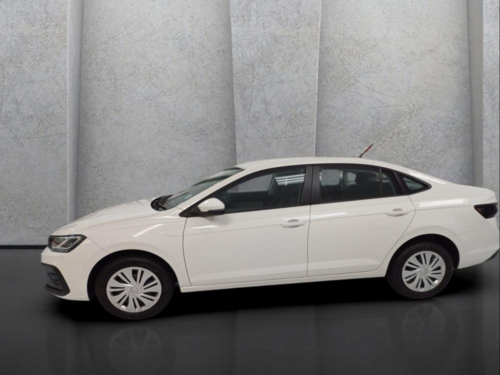 Volkswagen Polo Sedan 1.6 Base