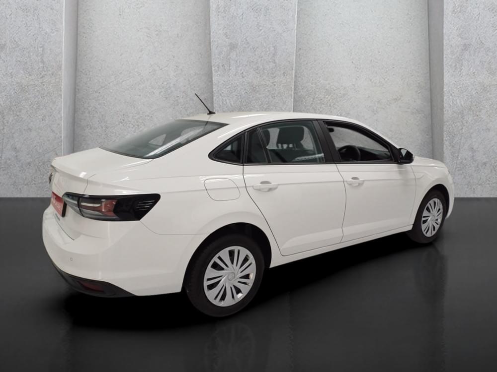 Volkswagen Polo Sedan 1.6 Base