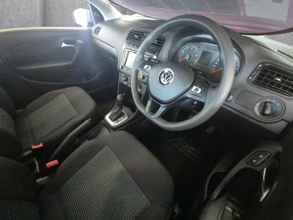 Volkswagen Polo Vivo Hatch 1.6 Comfortline Tiptronic