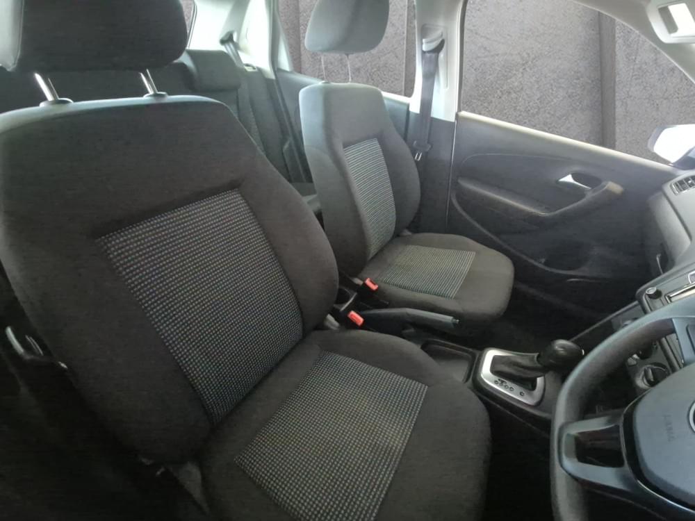 Volkswagen Polo Vivo Hatch 1.6 Comfortline Tiptronic
