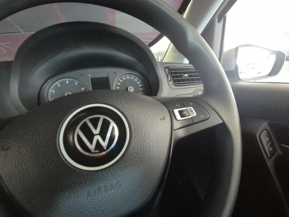 Volkswagen Polo Vivo Hatch 1.6 Comfortline Tiptronic