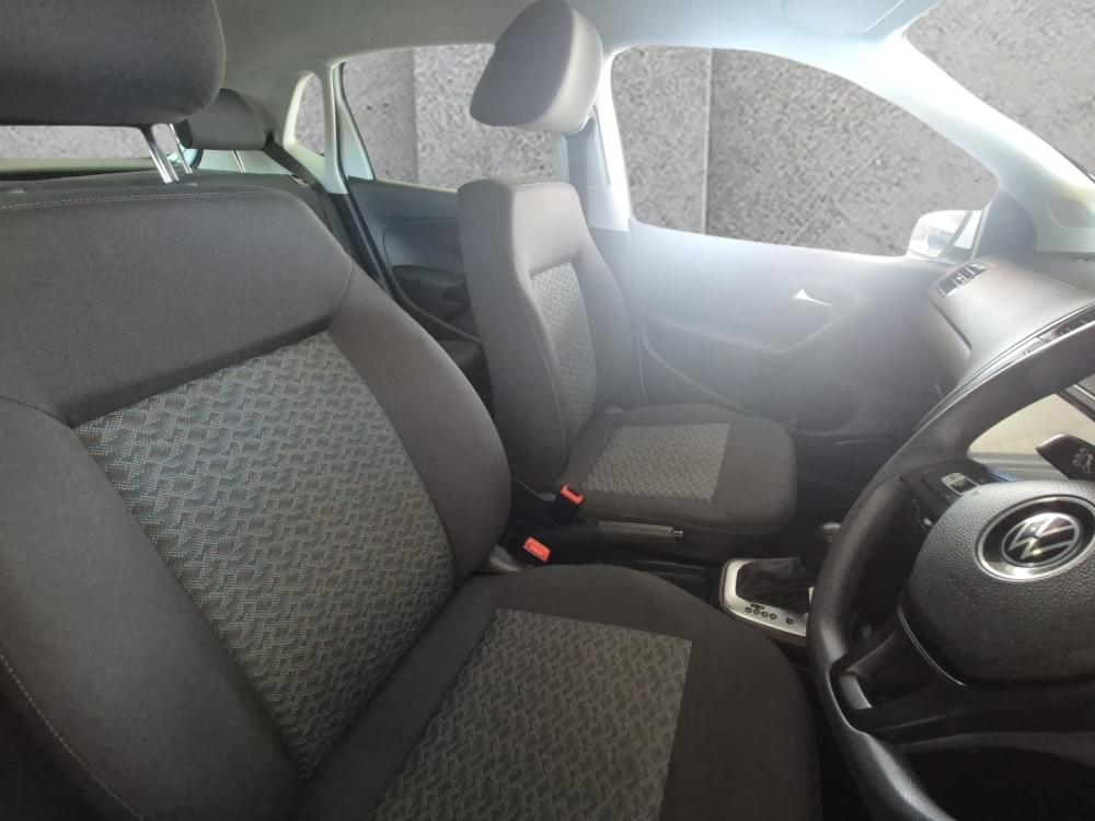 Volkswagen N/A 1.6 Life Tipt