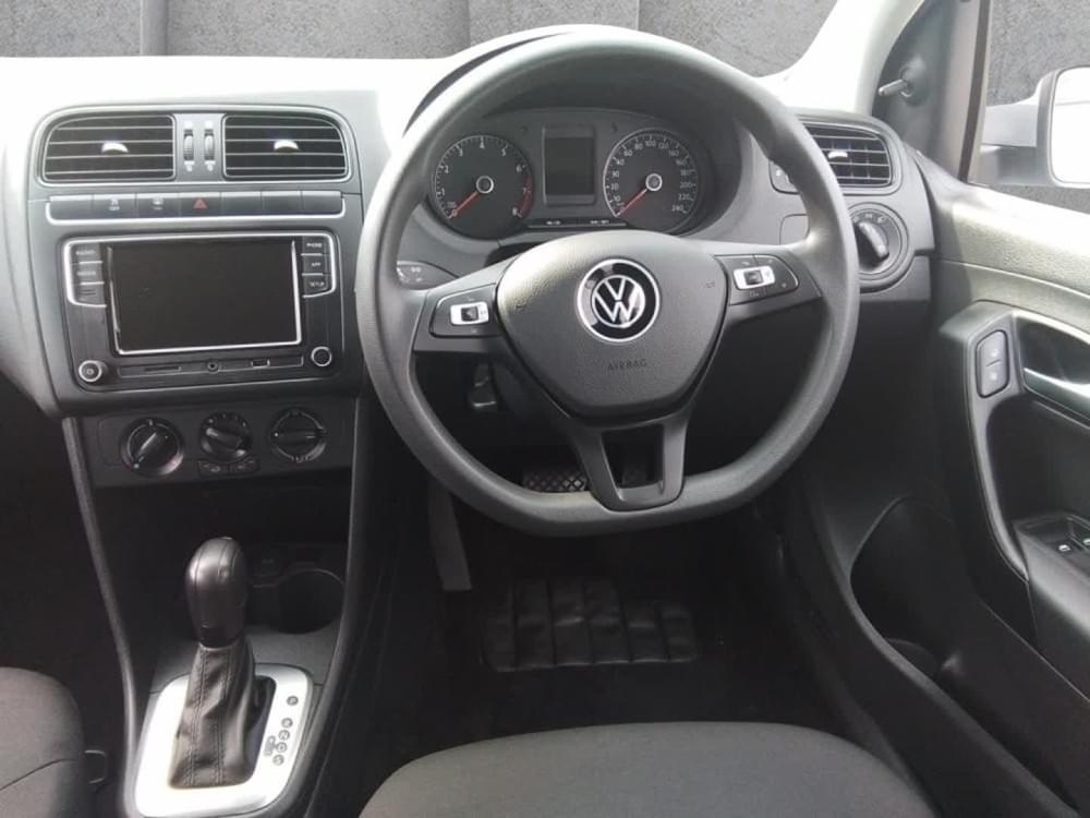 Volkswagen Polo Vivo Hatch 1.6 Comfortline Tiptronic
